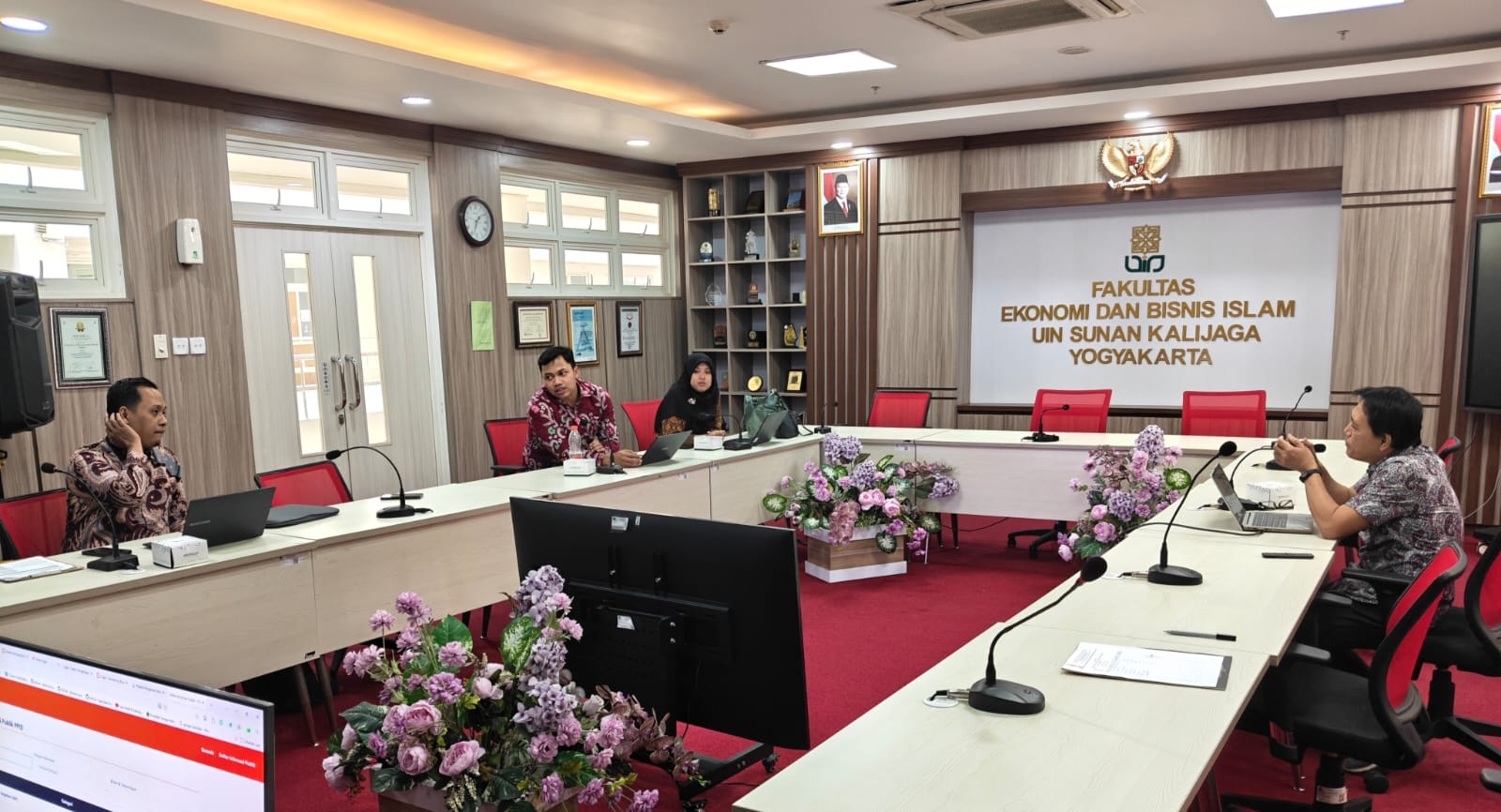 Foto Berita